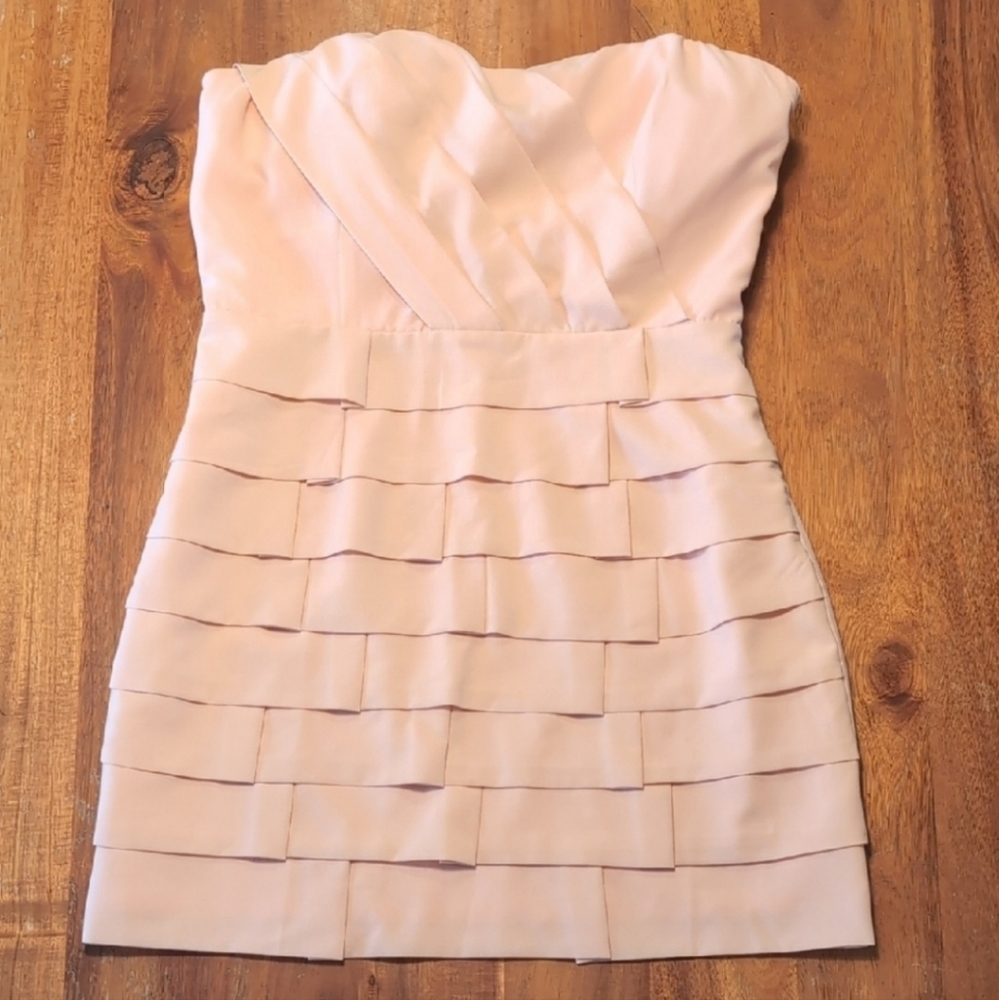 Dynamite Strapless Pink Tiered Dress